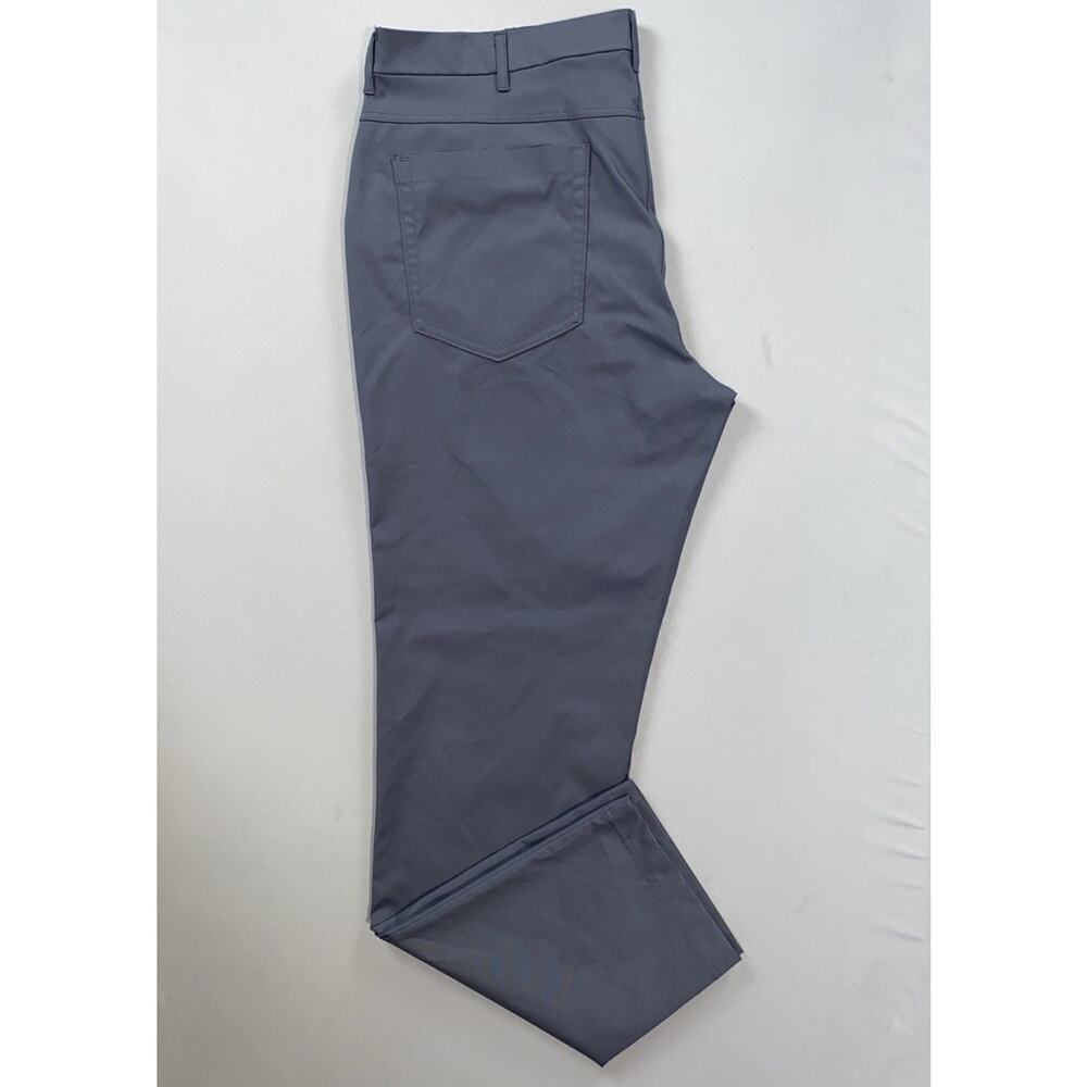 Public Rec Workday 2.0 Dealmaker 5-Pocket Performance Tech Pants. Tag 44X32. NEW